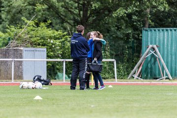 Bild 31 - Bundesliga Aufstiegsspiel B-Juniorinnen VfL Oldesloe - TSG Ahlten : Ergebnis: 0:4